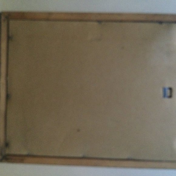 Handmade yarn owl framed home decoration - Picture 3 of 3